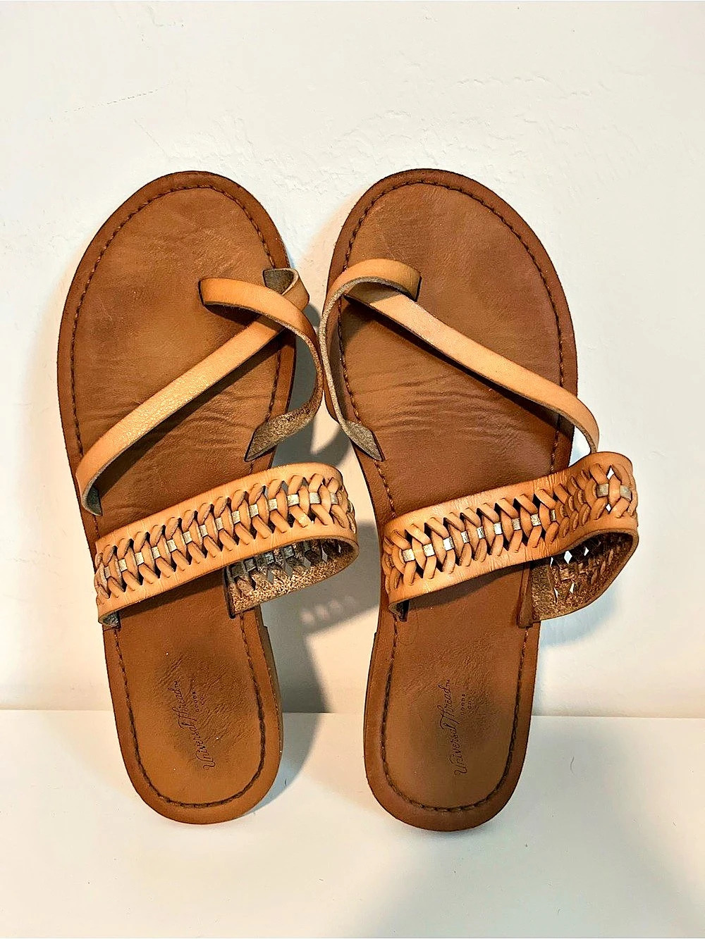 Universal Thread Woven Strap Sandals in Brown US 8